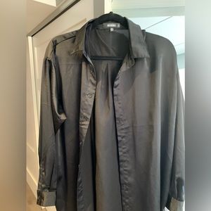 Satin shirt Miss Guided size US 4 oversized look